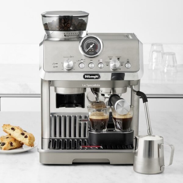 DeLonghi La Specialista Arte Evo Espresso Machine with Cold Brew Technology